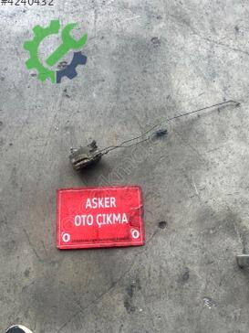 Opel Astra Sağ Ön Kapı Kilidi çıkma parça