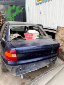 Opel Astra f sedan bagaj kapağı