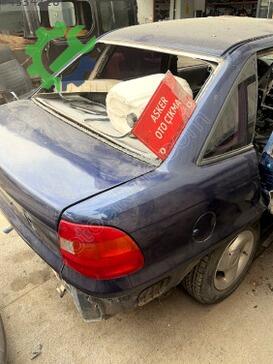 Opel Astra Sağ Arka Çamurluk çıkma parça
