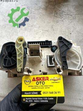 Opel Astra Klima Kontrol Paneli çıkma parça