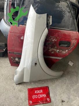 Opel Astra Sağ Ön Çamurluk çıkma parça