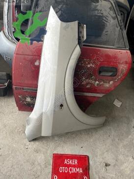Opel Astra Sağ Ön Çamurluk çıkma parça