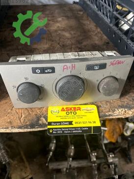 Opel Astra Klima Kontrol Paneli çıkma parça