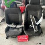 Opel Astra H ön iki koltuk