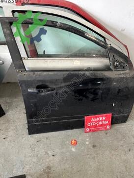 Opel Astra Sağ Ön Kapı çıkma parça