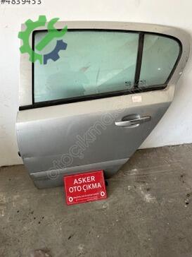 Opel Astra Sol Arka Kapı çıkma parça
