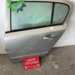 Opel Astra H sol arka kapı gri