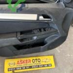 Opel Astra H sol ön cam düğmesi