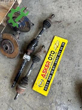 Opel Astra Sol Aks çıkma parça
