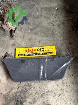 Opel Astra Arka Bagaj çıkma parça