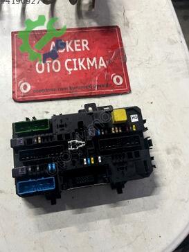 Opel Astra Sigorta Tablası çıkma parça