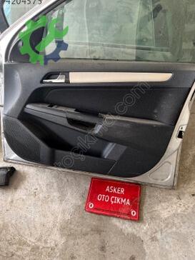 Opel Astra Kapı Döşemesi çıkma parça