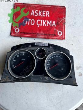Opel Astra Km Saati çıkma parça