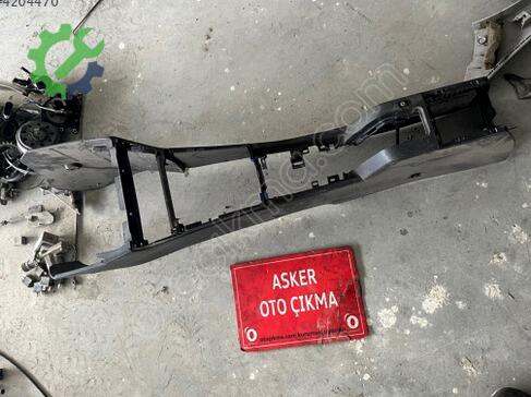 Opel Astra Konsol çıkma parça