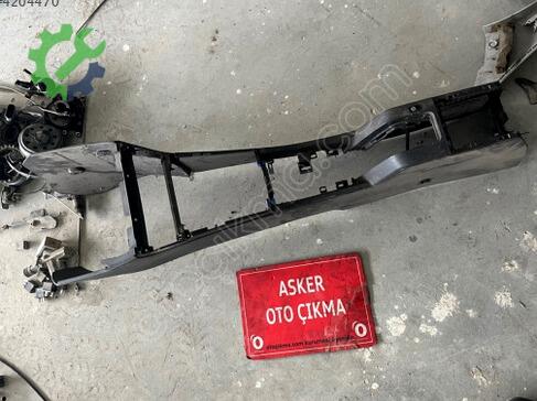 Opel Astra Konsol çıkma parça