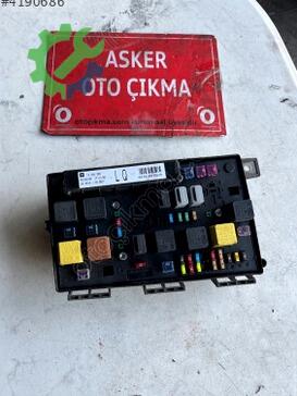 Opel Astra Sigorta Kutusu çıkma parça