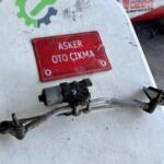 Opel Astra Haş ön silecek motoru