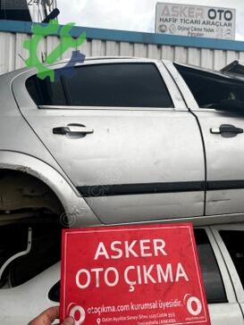 Opel Astra Sağ Arka Kapı çıkma parça