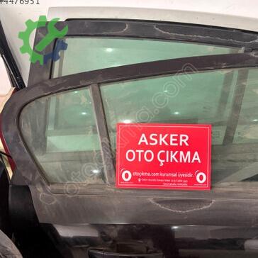 Opel Astra Sağ Arka Kelebek Camı çıkma parça