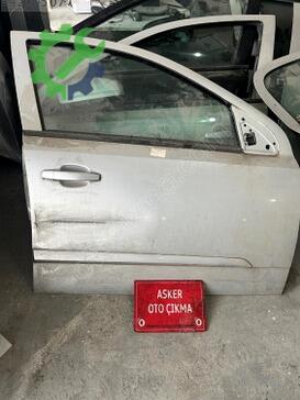 Opel Astra Sağ Ön Kapı çıkma parça