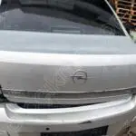 Opel Astra haş sedan bagaj kapağı