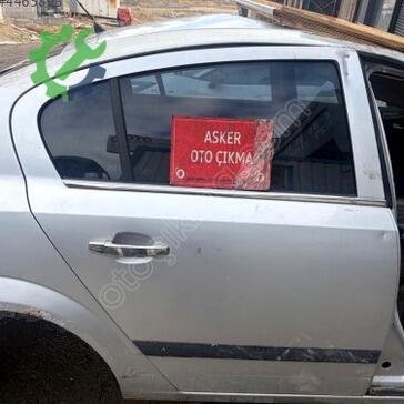 Opel Astra Sağ Arka Kapı çıkma parça