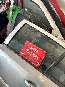 Opel Astra Sol Arka Kapı Camı çıkma parça