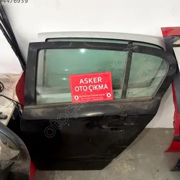 Opel Astra Sol Arka Kapı çıkma parça