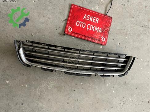 Opel Astra Tampon Izgarası çıkma parça