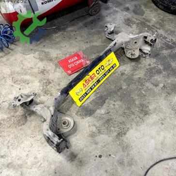 Opel Astra Arka Dingil çıkma parça