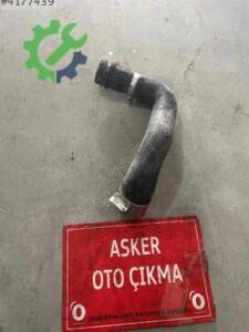 Opel Astra k radyatör hortumu