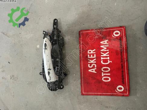 Opel Astra Sağ Ön Kapı Kolu çıkma parça