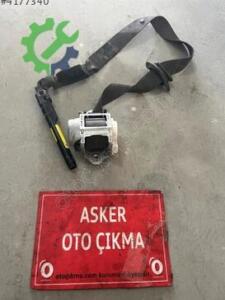 Opel Astra K sol ön emniyet kemeri