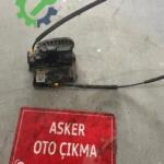 Opel Astra K sol ön kapı kilidi