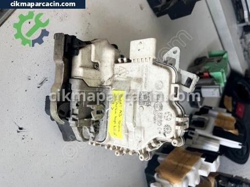Audi A3 Sol Arka Kapı Kilidi çıkma parça