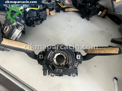 Audi A3 Silecek Kolu çıkma parça