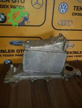 Audi A3 Emme Manifoldu çıkma parça