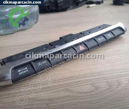 Audi A3 Flaşör Düğmesi çıkma parça