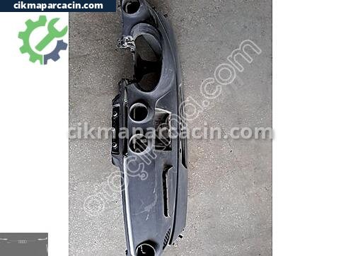 Audi A3 Göğüs çıkma parça