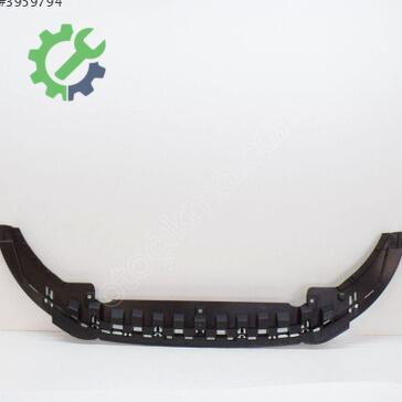 Audi A3 Spoiler 8V0807233A çıkma parça