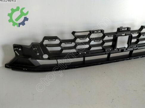 Audi A3 Tampon Izgarası 8Y0807647 çıkma parça