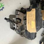 AUDİ A4 1998-2005 sol ön kapı kilidi
