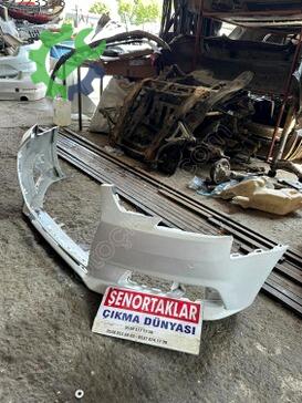 Audi A4 Ön Tampon 8WD807437 çıkma parça