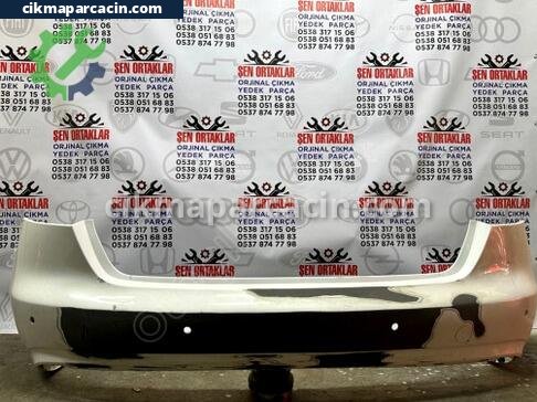 Audi A4 Arka Tampon çıkma parça