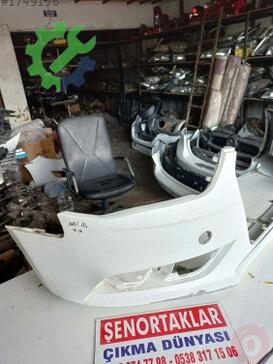 Audi A4 Ön Tampon 8K0807437AA çıkma parça