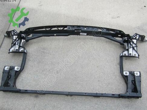 Audi A4 Ön Panel çıkma parça