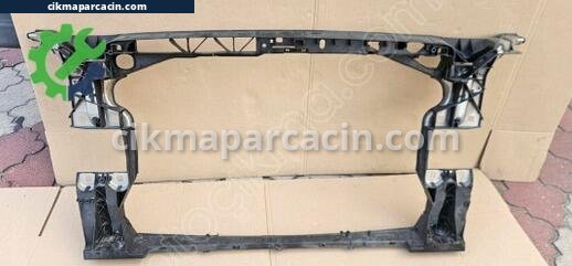 Audi A4 Ön Panel çıkma parça