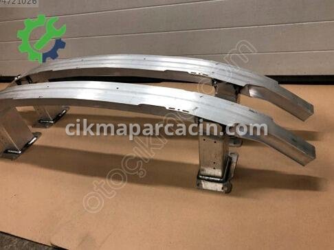 Audi A6 Ön Tampon Demiri 4K0807109 sıfır parça