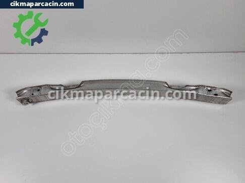 Audi A6 Ön Tampon Demiri çıkma parça