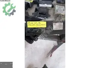 Audi Q7 Elektrikli Bagaj Motoru 4F9959946 4L0910946 E5070180